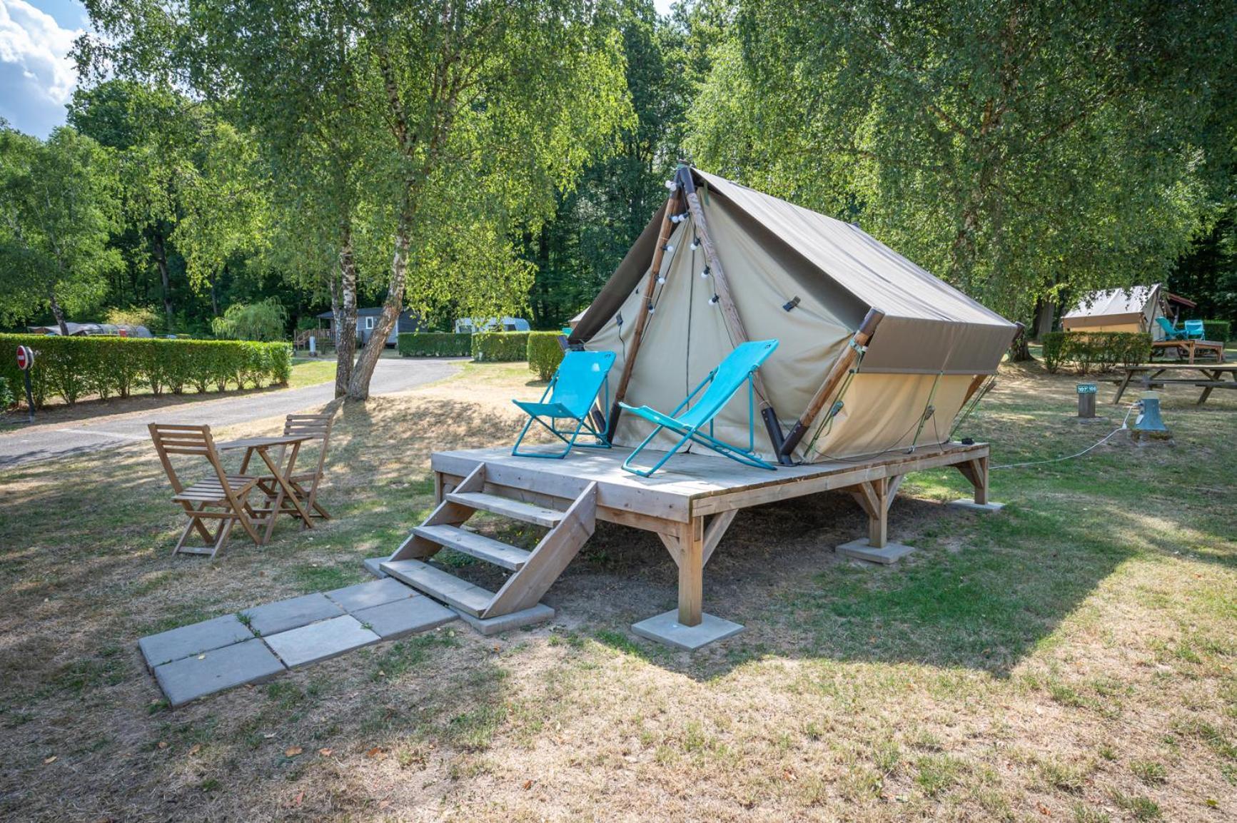 Camping Les Vosges Du Nord Oberbronn Quarto foto